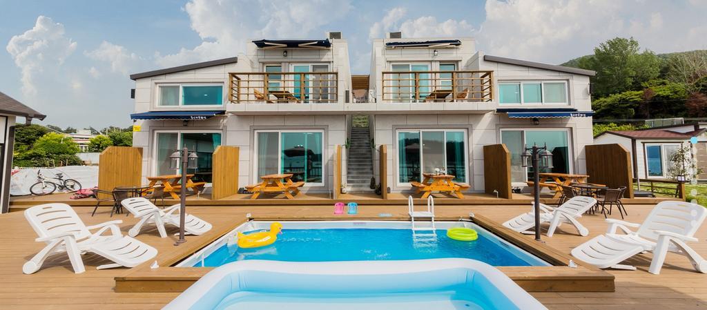 Dolsanmaru Pension Yeosu Bagian luar foto