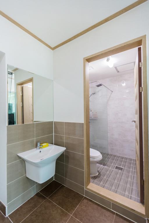 Dolsanmaru Pension Yeosu Bagian luar foto