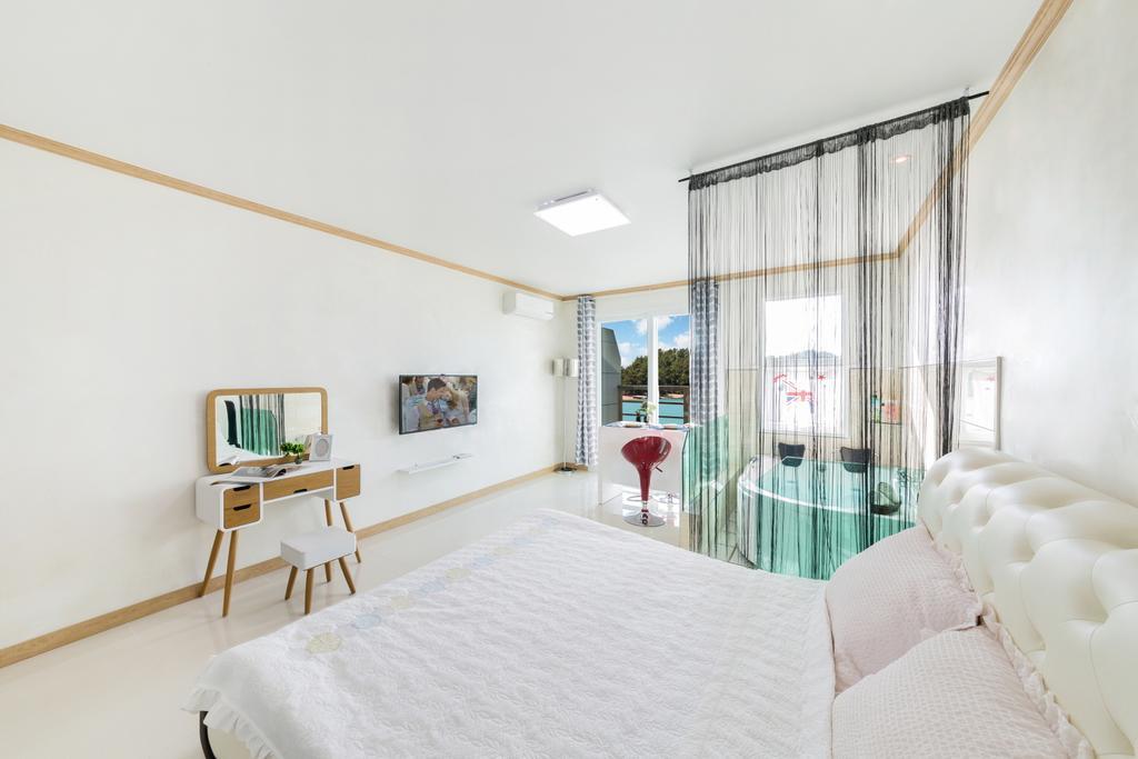 Dolsanmaru Pension Yeosu Bagian luar foto